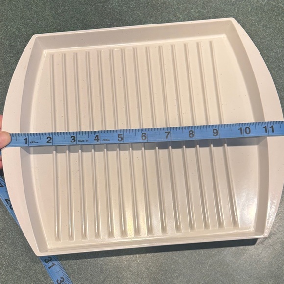 Premium White Dish Rack with Protective Cover - Picture 4 of 5